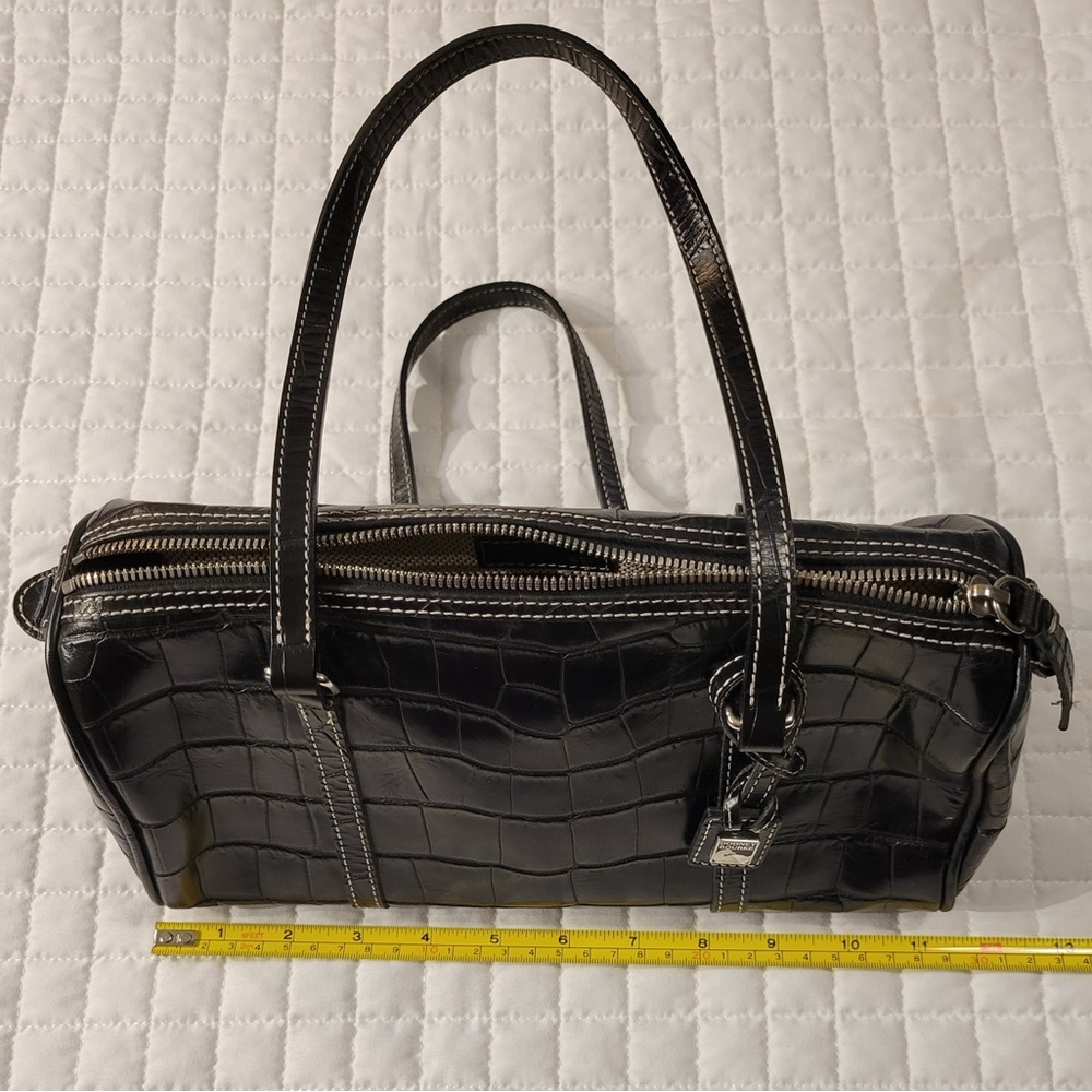 Dooney & Bourke 🖤 Black Croc-Embossed Barrel Shoulder Bag Vintage - Picture 3 of 11